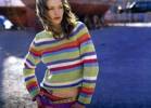Яркии полосатый пуловер с длинными рукавами